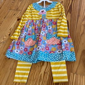 New With Tags Jelly the Pug Size 5 Two Piece Set